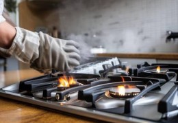 百得燃气灶报修电话讲解￥燃气灶总成电池更换教程：轻松掌握操作步骤