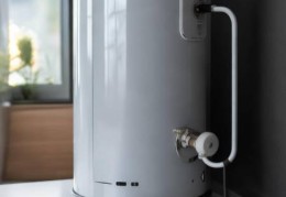 能率热水器售后电话维修客服传授#热水器增压泵短响两声是什么原因？快速解决方法揭晓