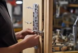 青稞智能锁厂家官网客服电话分析：小米智能锁锁体使用教程：快速上手，安全守护您的家