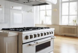 火王燃气灶售后服务咨询分享<燃气灶颜色挑选指南：美观与实用的完美结合>