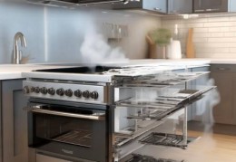 欧运来集成灶24H急修服务分解（集成灶VS分体灶：哪种更受消费者青睐？）