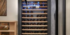 科恩酒柜售后热线全天候服务告诉你㊣红酒柜摆放技巧：恒温红酒储存最佳位置揭秘