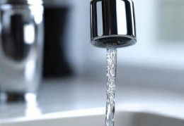 大成壁挂炉维修400专线交流۞花洒接热水器使用指南	