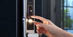 皇家金盾智能指纹锁客服受理热线解释㊣嫦娥教你轻松掌握指纹锁使用技巧